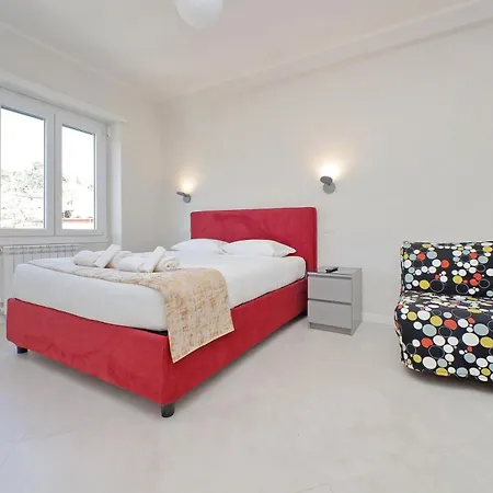 4bnb - Jacuzzi Trionfale Апартаменты *