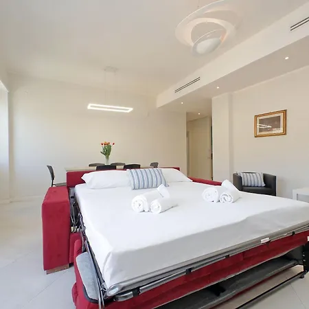 4bnb - Jacuzzi Trionfale Apartment Rom